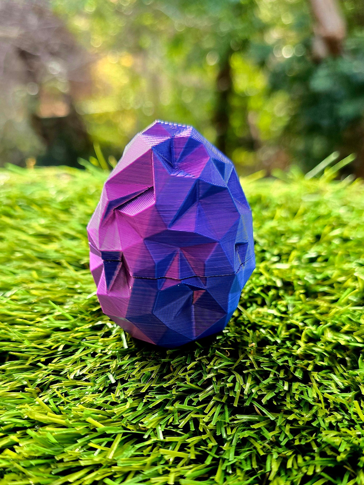 3D Printed Dino Egg with Tiny Dinosaur Inside