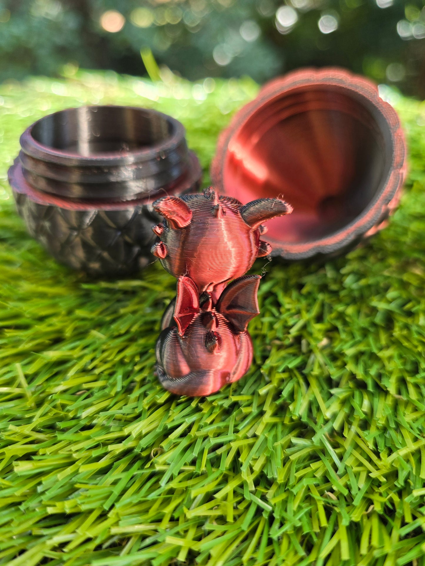 3D Printed Dragon Egg with Tiny Dragon Inside – Easter Egg Alternative