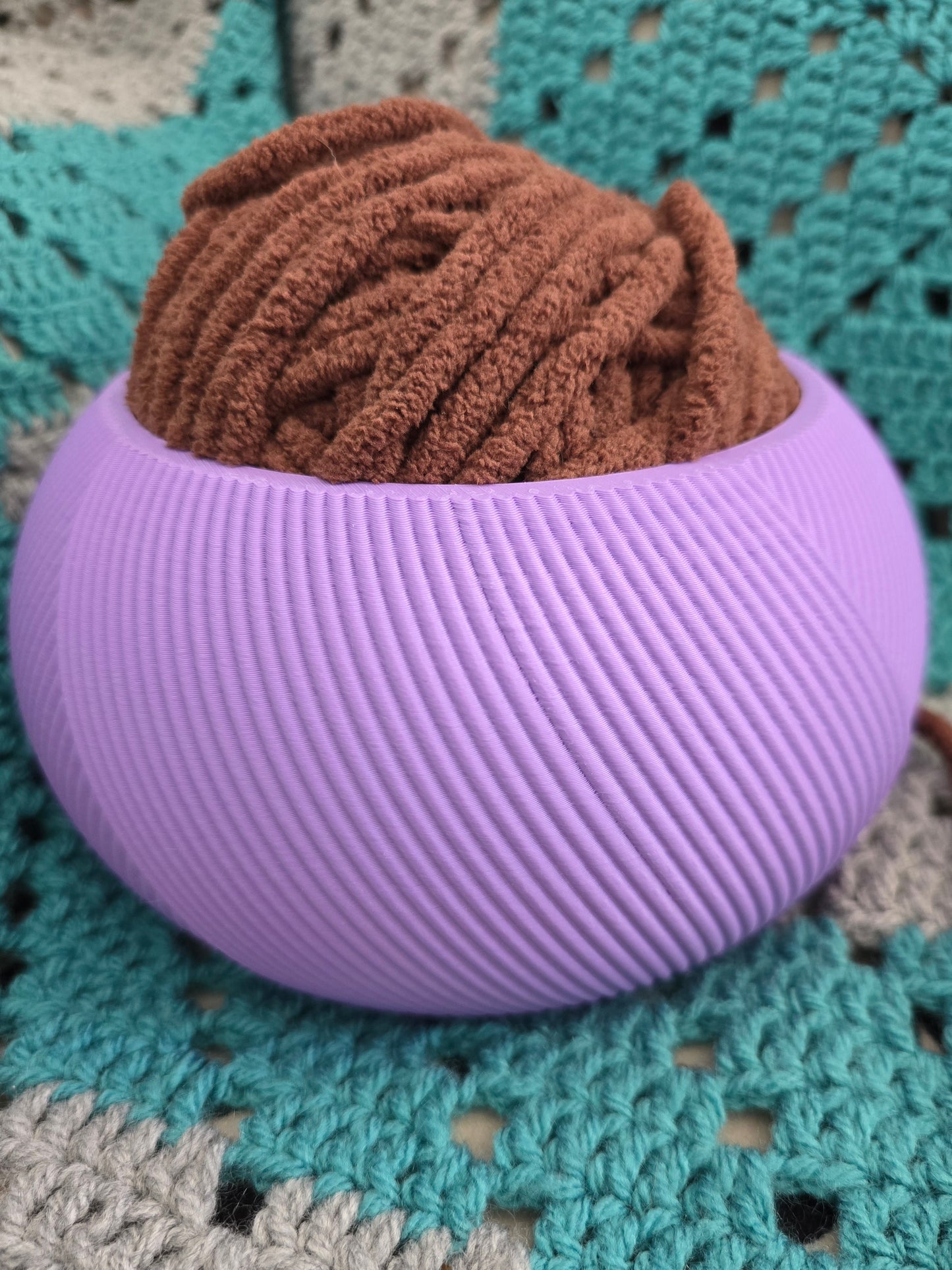 Yarn bowl and crochet hook organiser