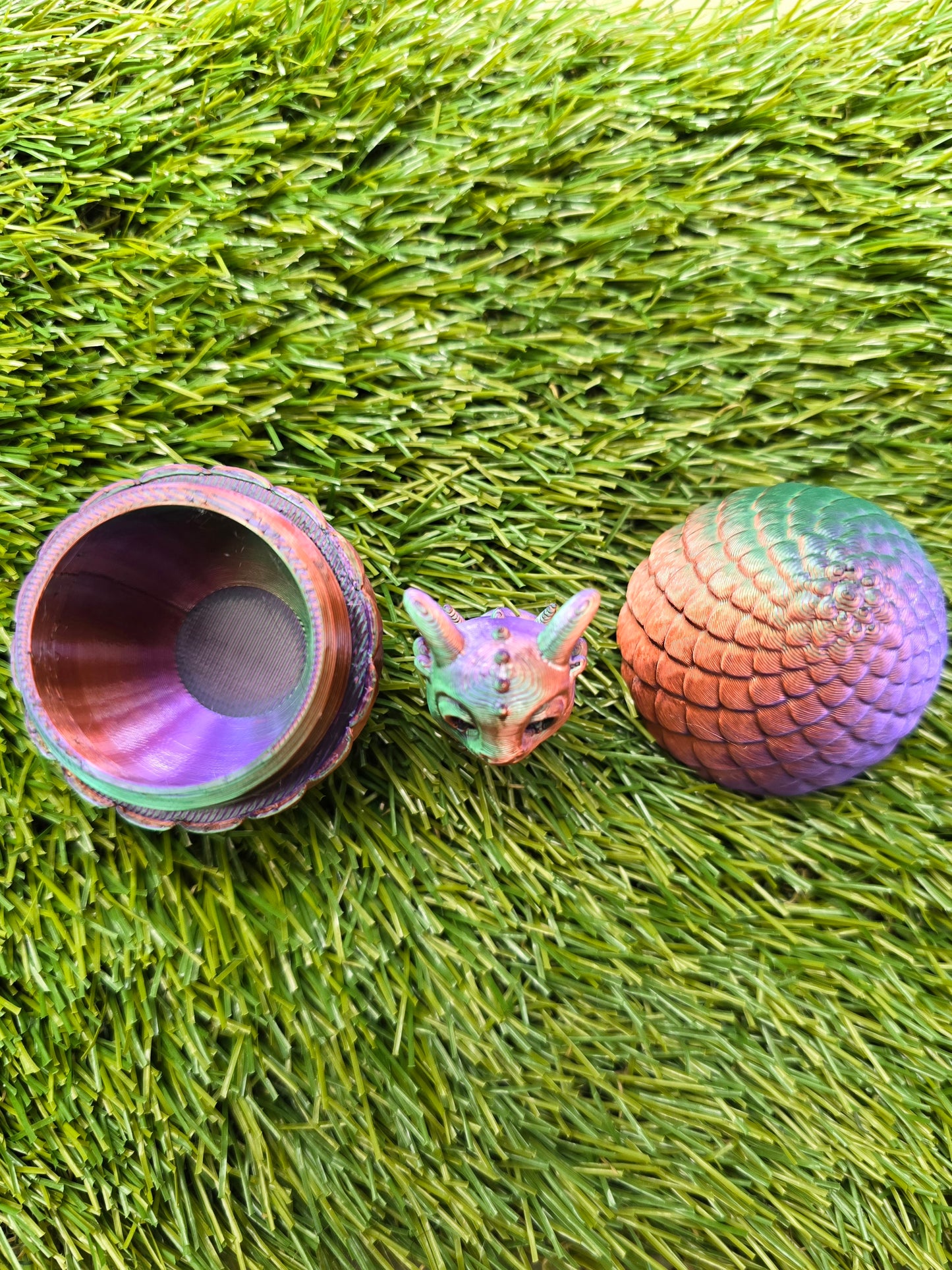 3D Printed Dragon Egg with Tiny Dragon Inside – Easter Egg Alternative