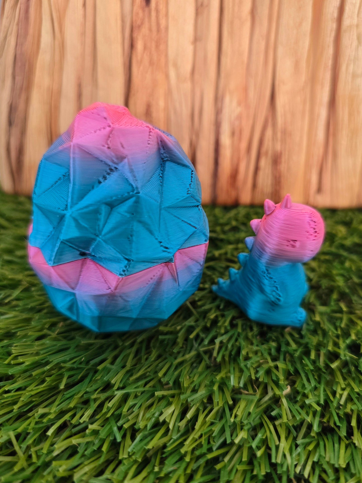 3D Printed Dino Egg with Tiny Dinosaur Inside – Easter Egg Alternative - imperfect print