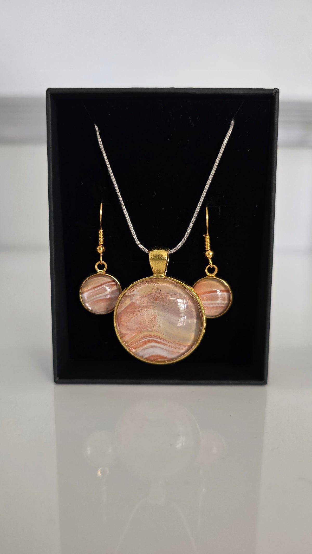 Recycled Paint Pour Jewellery Set – One of a Kind Stainless Steel Necklace & Earrings