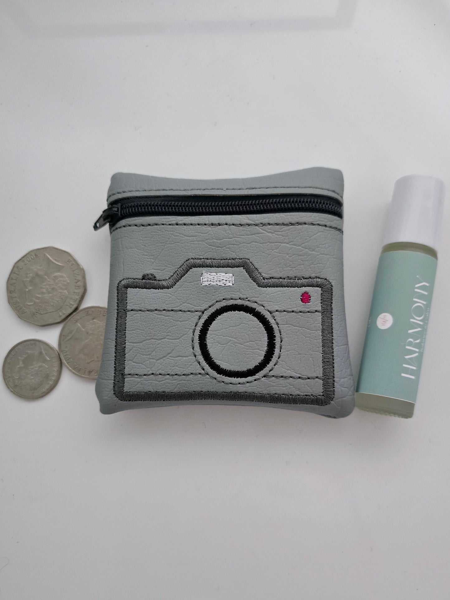 Camera Lovers Gift Bundle – Embroidered Earrings & Vinyl Coin Purse