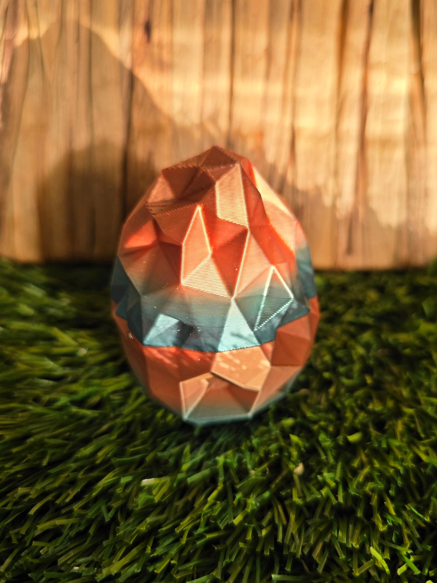 3D Printed Dino Egg with Tiny Dinosaur Inside – Easter Egg Alternative