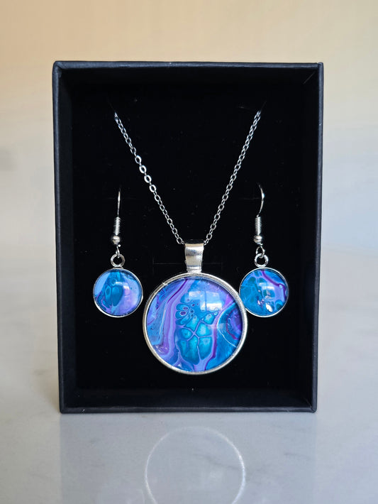 Recycled Paint Pour Jewellery Set – One of a Kind Stainless Steel Necklace & Earrings