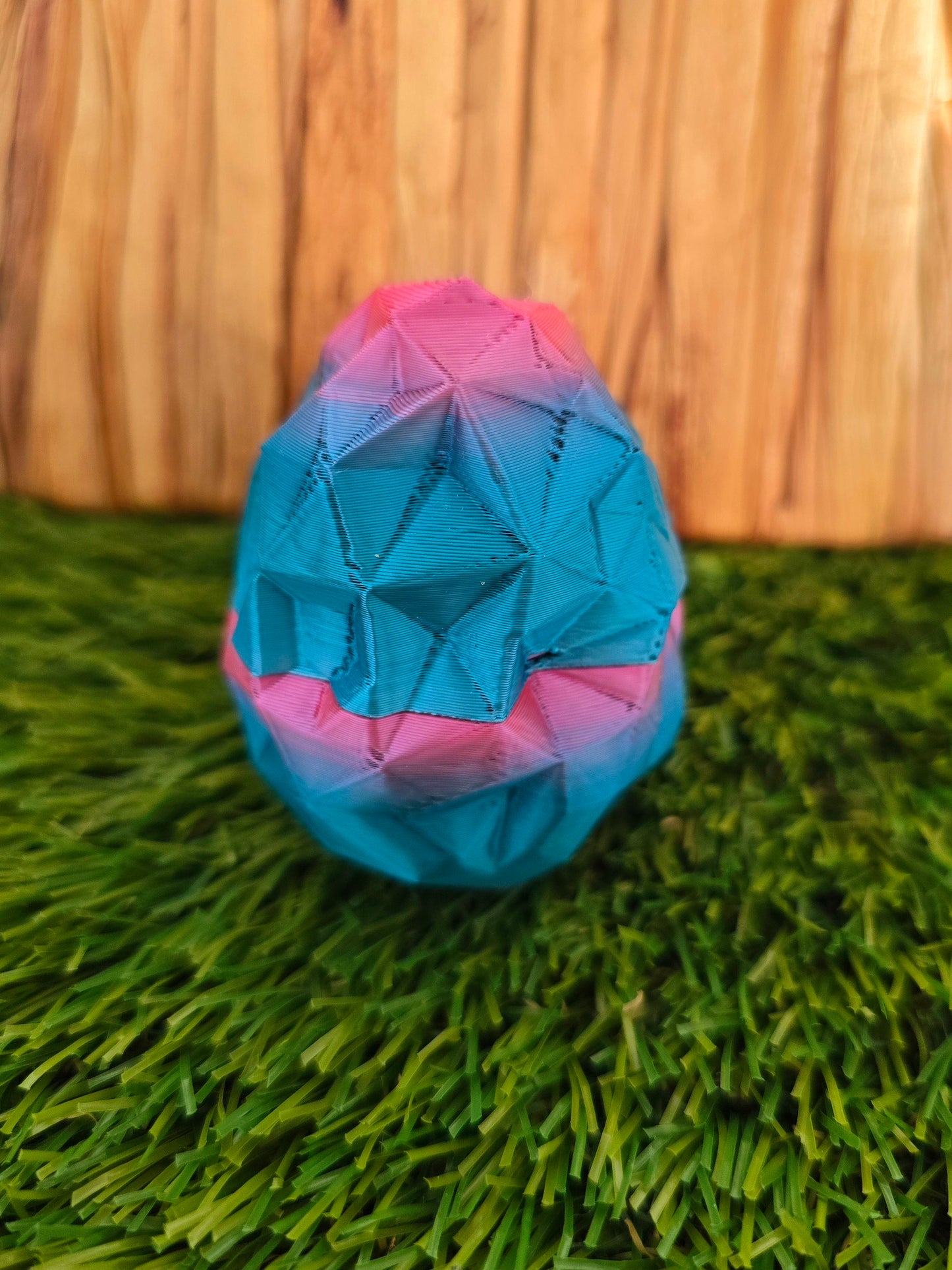 3D Printed Dino Egg with Tiny Dinosaur Inside – Easter Egg Alternative - imperfect print