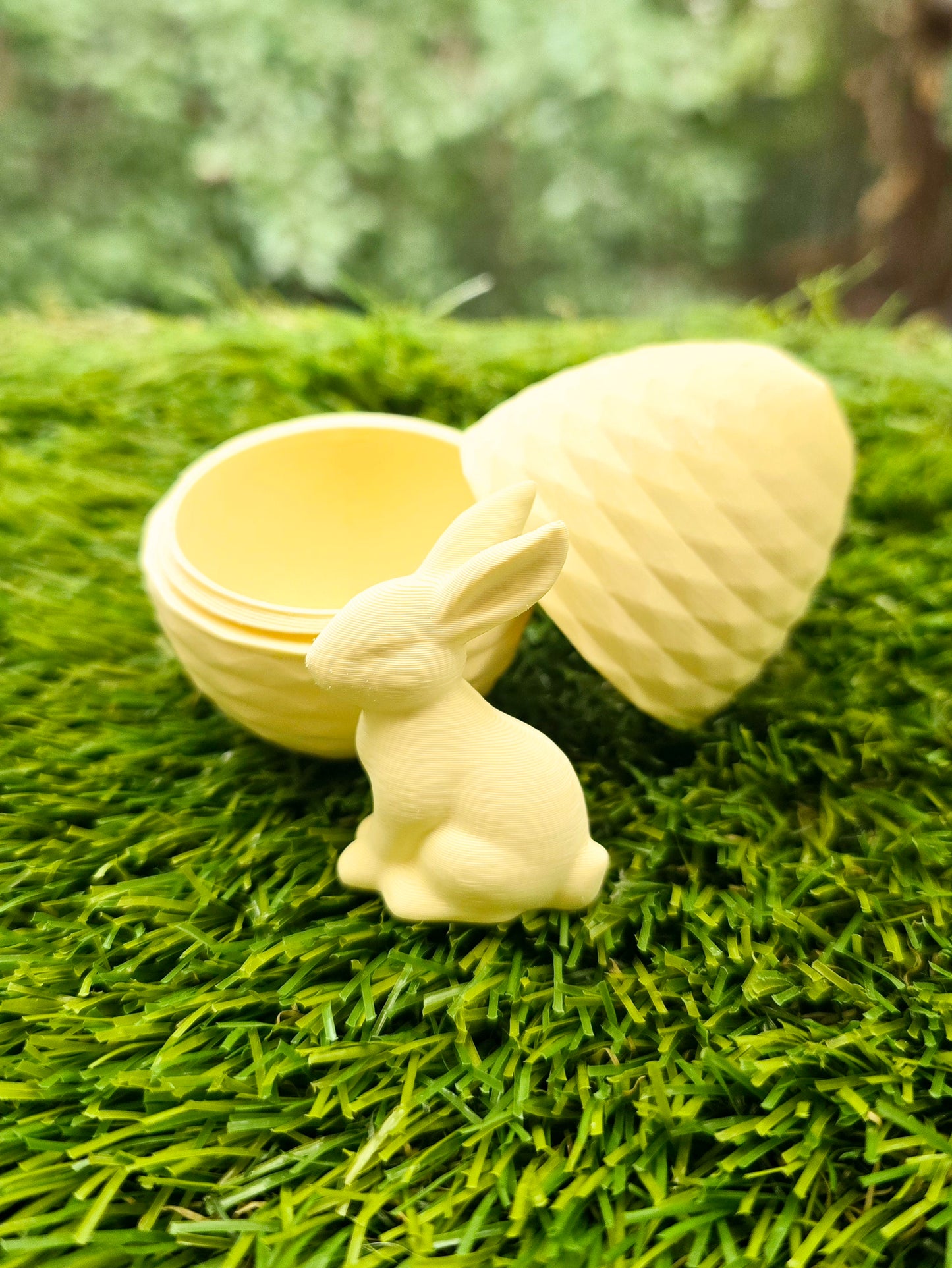 3D Printed Easter Egg with Tiny Bunny Inside – Easter Egg Alternative