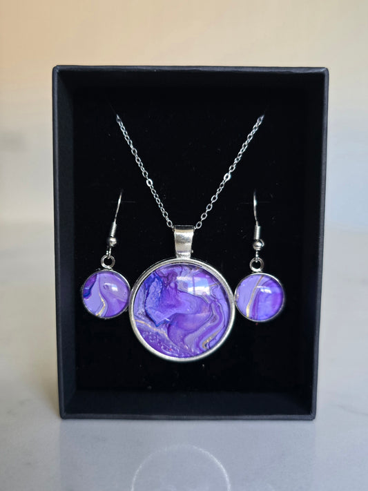 Recycled Paint Pour Jewellery Set – One of a Kind Stainless Steel Necklace & Earrings