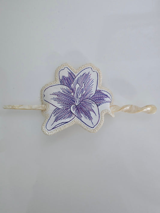 Embroidered Lily Flower Hair Bun Cover - White Vinyl with Smooth Hair Chopstick/Pin