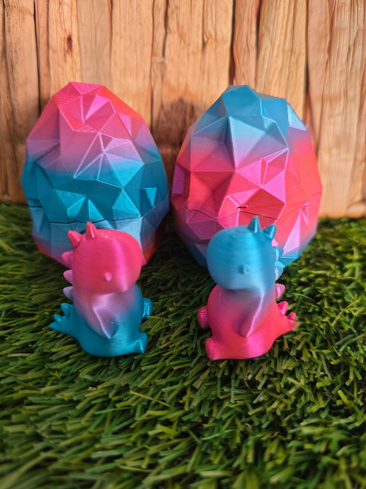 3D Printed Dino Egg with Tiny Dinosaur Inside