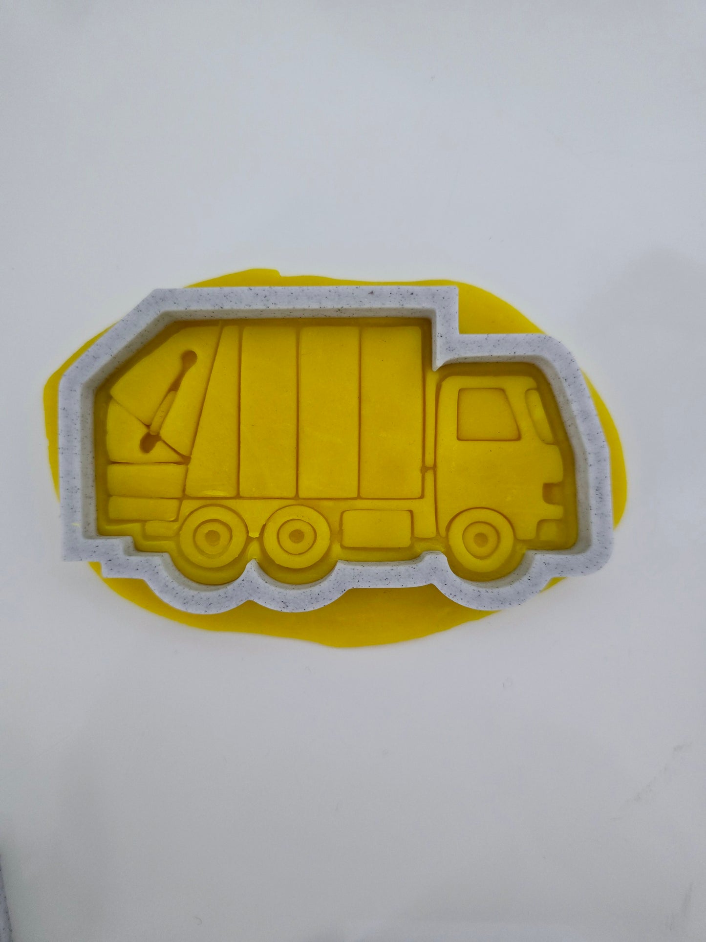 Garbage truck 3D Printed Playdough Cutters - set of 2