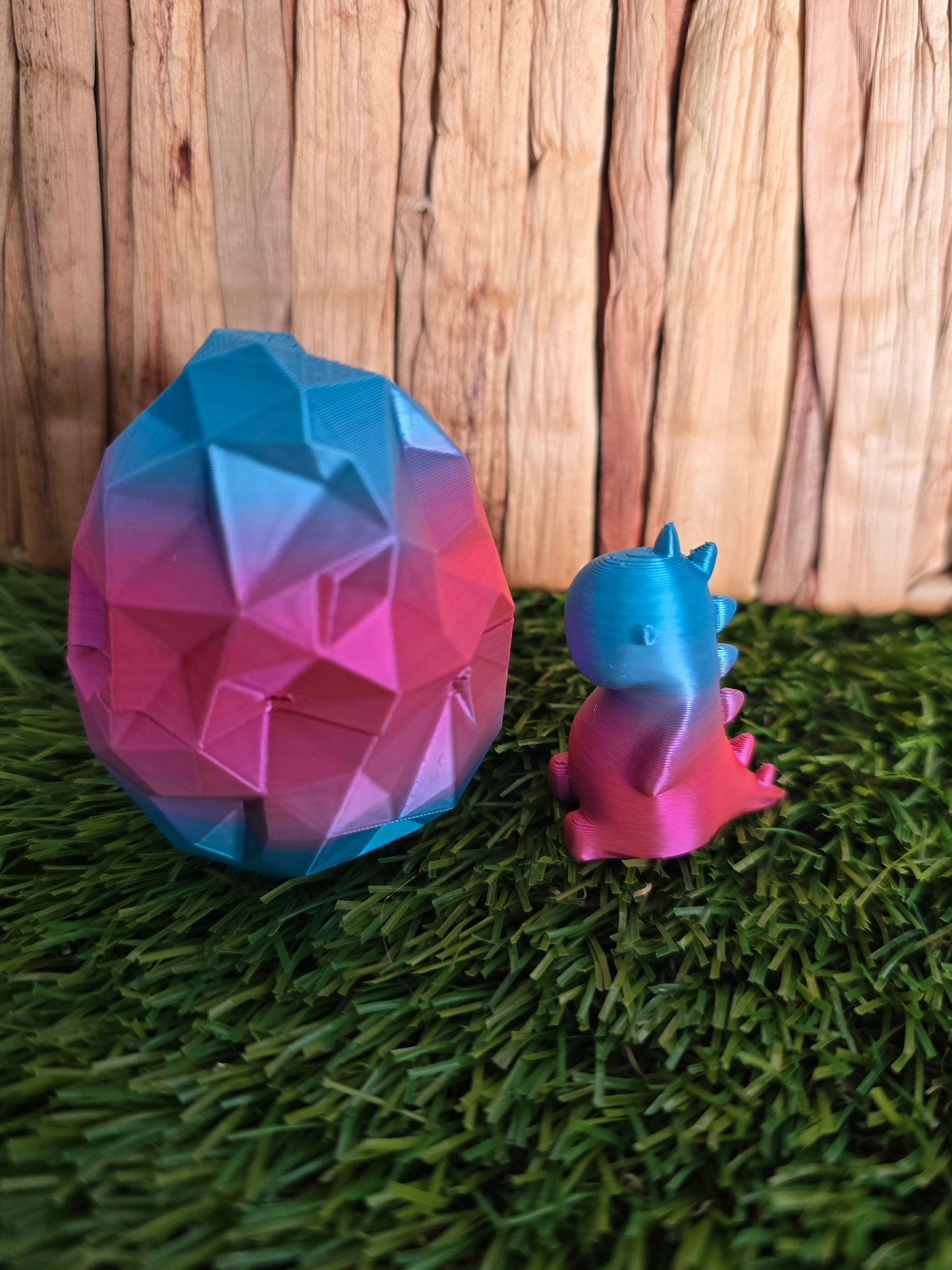 3D Printed Dino Egg with Tiny Dinosaur Inside